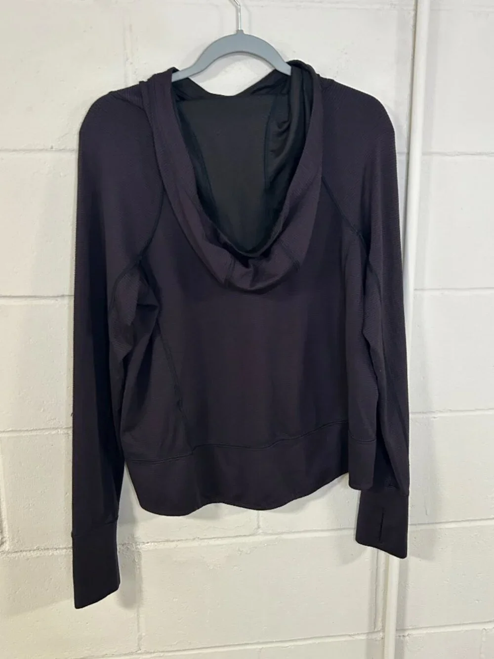 Athleta Sweater Women Medium Hoodie Sweatshirt Long Sleeve Thumbholes Athleisure
